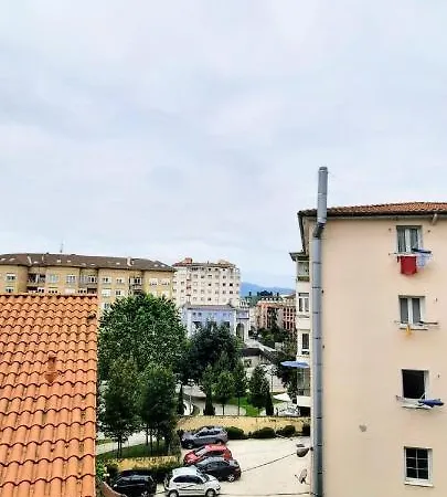 Del Puerto Santander